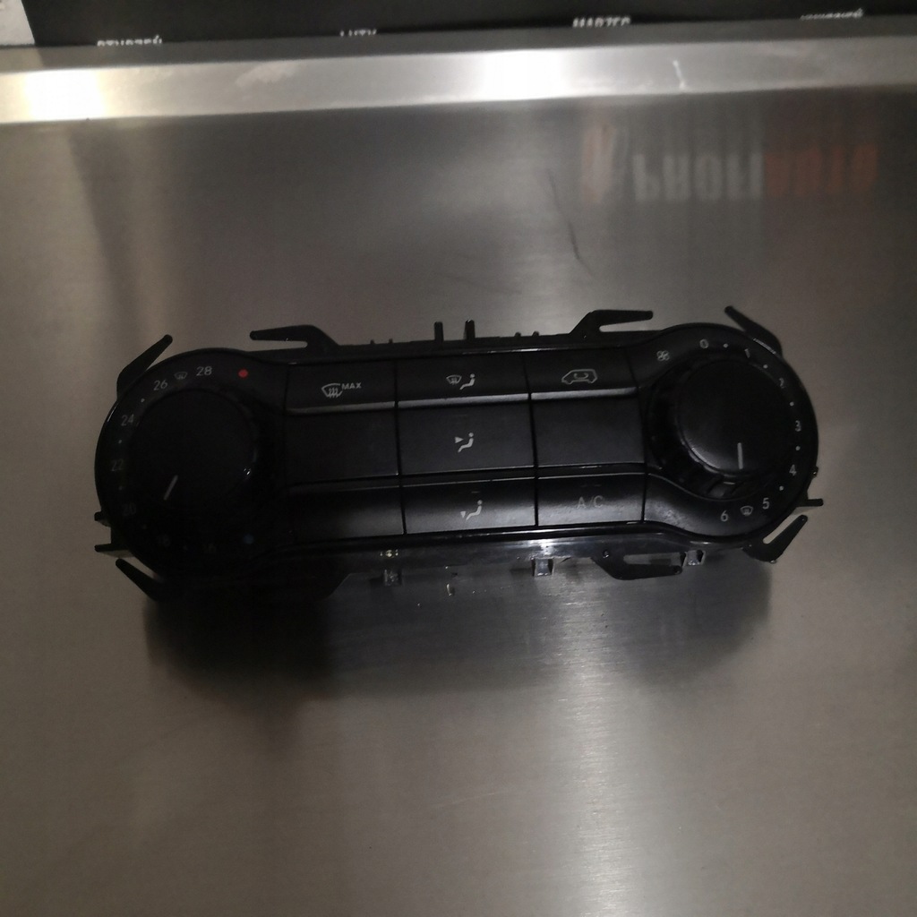 Mercedes Vito W447 panel klimatyzacji A4479008712 13462905884