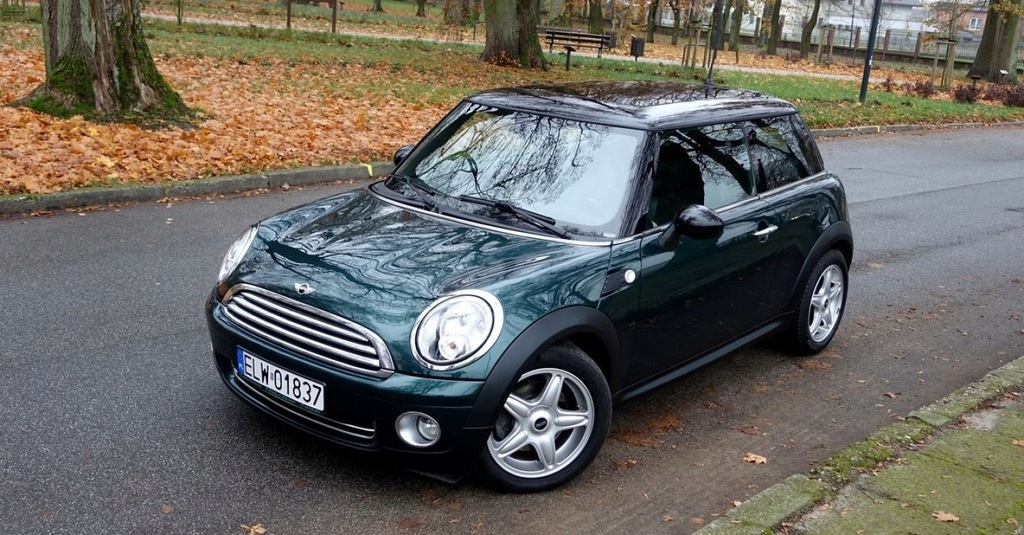 MINI Cooper . . Grzane Szyby , Fotele i Luster...