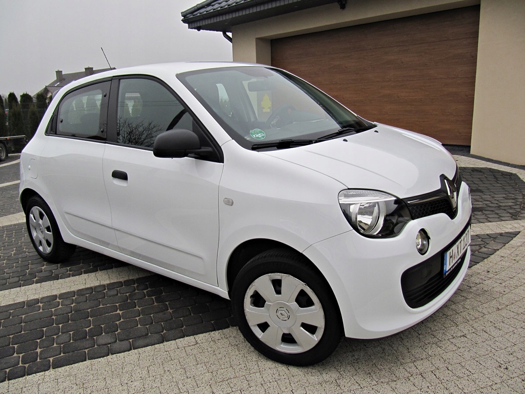 Купить *ПРЕДЛОЖЕНИЕ* RENAULT TWINGO III 1.0* 69 л.с. * КОНДИЦИОНЕР* 5D: отзывы, фото, характеристики в интерне-магазине Aredi.ru