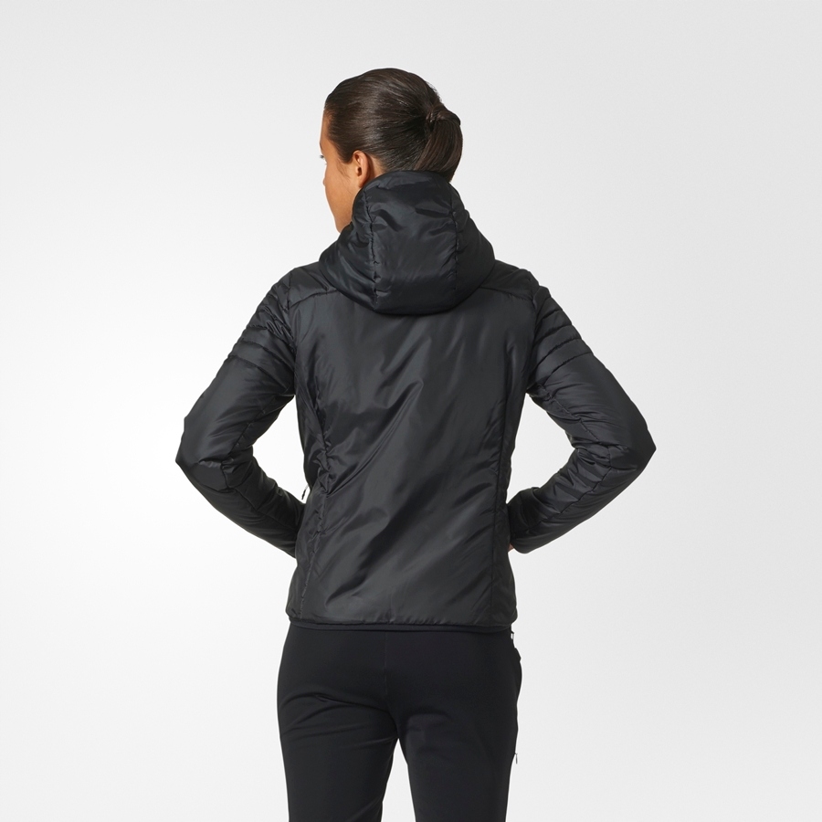 Женская куртка adidas bq8758