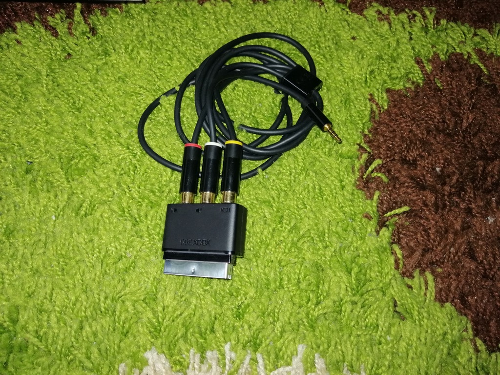 Kabel + adapter do konsoli Xbox 360