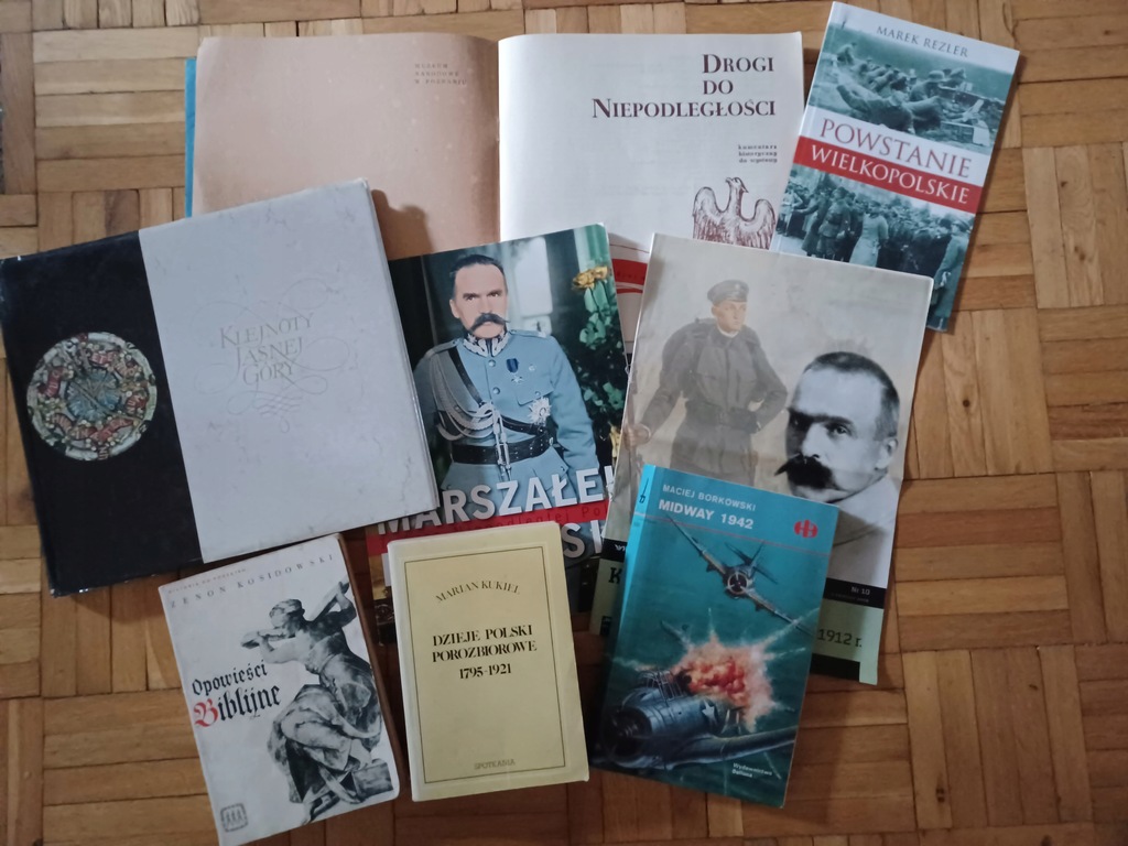 ZESTAW Piłsudski , HISTORIA 8 SZT PIĘKNE WYDANIA !