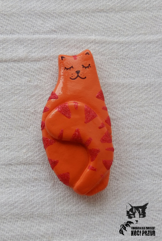 Magnes ceramiczny kotek pomarańczowy