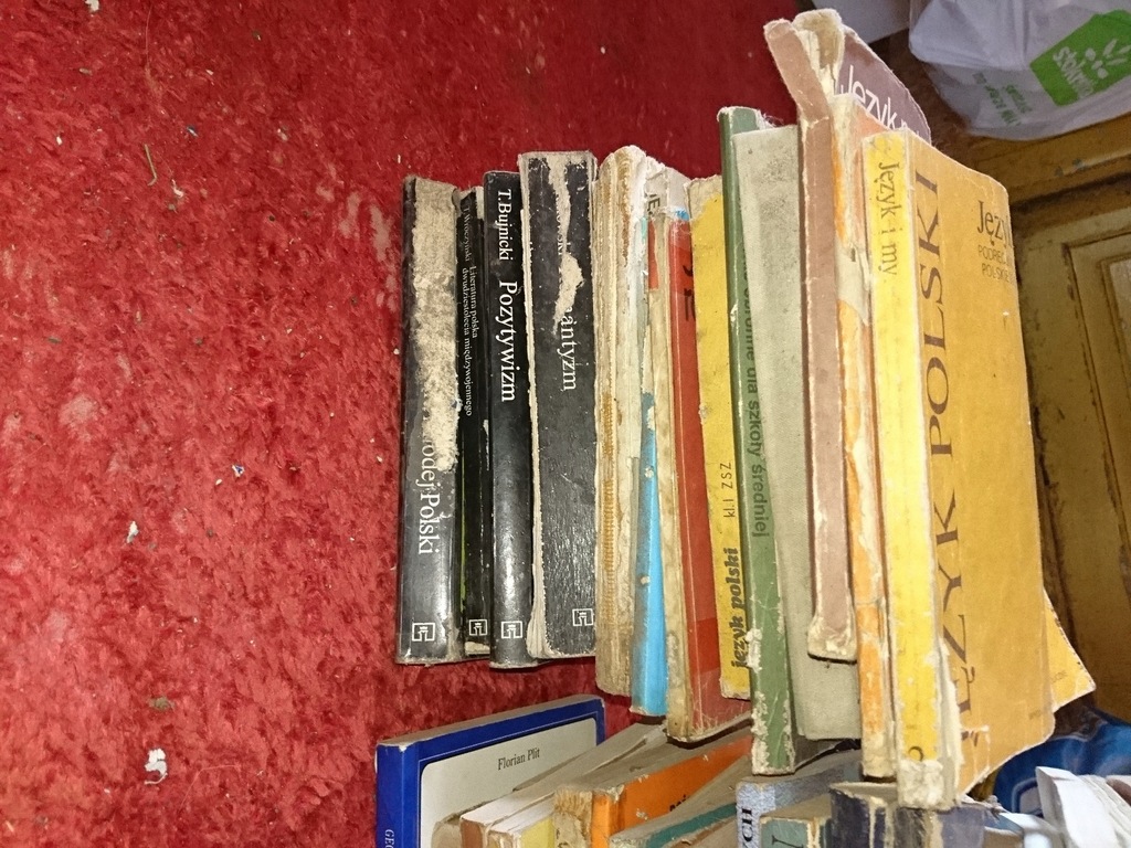 Stare książki podręczniki szkolne lata 90-te PRL