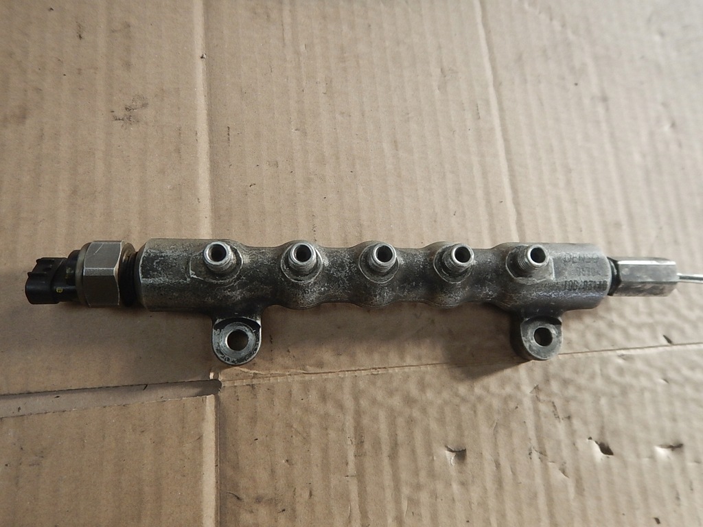 ZAWOR CZUJNIK REGULATOR CISNIENIA TOYOTA AVENSIS T25 2.0D4D 89458-71010