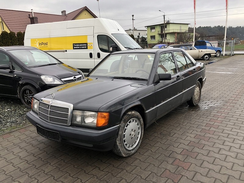 Mercedes 190 190E 1.8 benzyna zadbany z