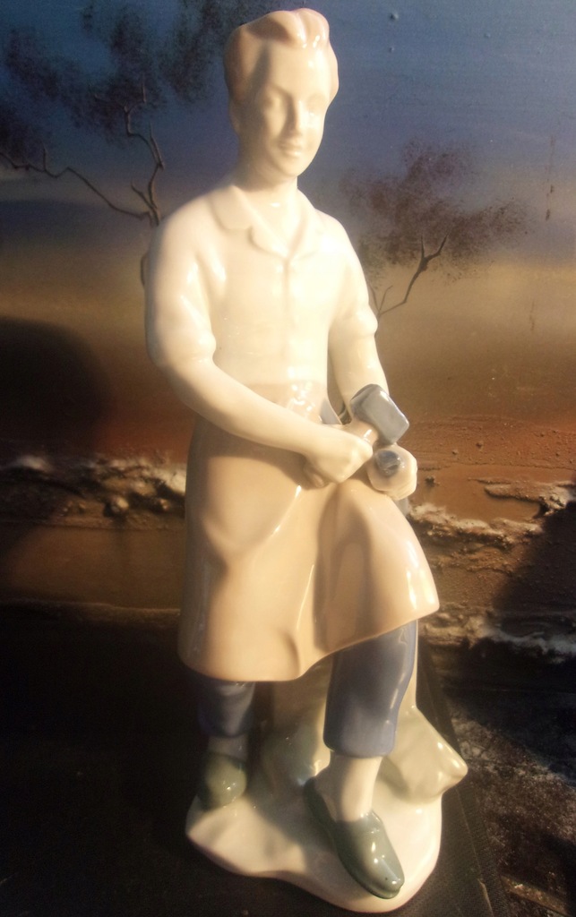Figura robotnika Lippelsdorf ok 24 cm - Soc-real