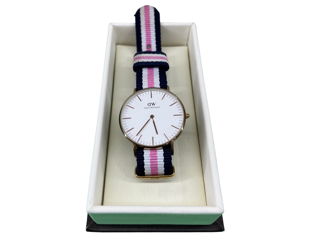 Daniel wellington hotsell b36r9