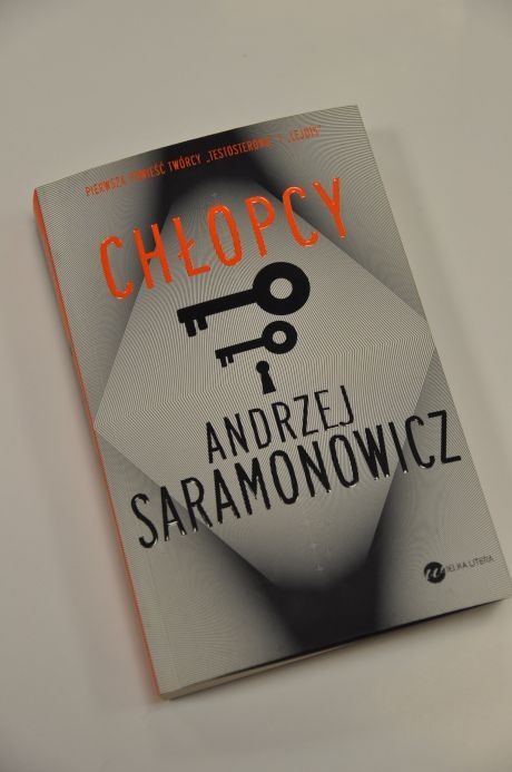 Książka Andrzeja Saramonowicza "Chłopcy"