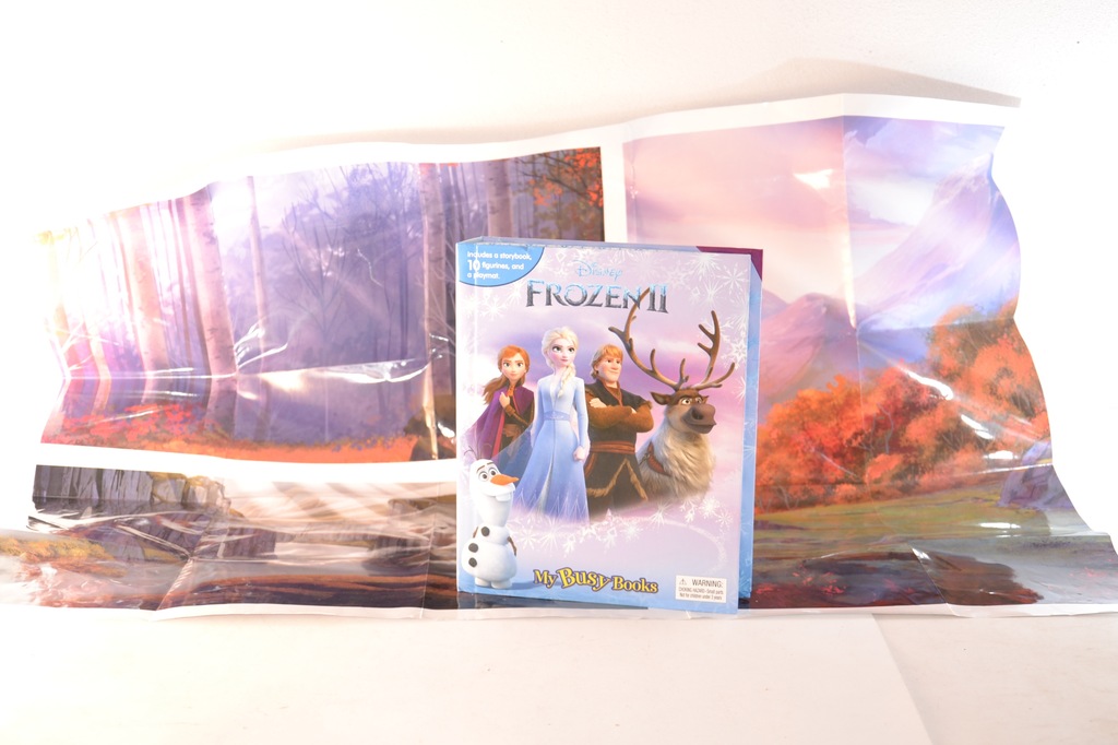 MY KRAINA LODU FROZEN 2 KSIĄŻKA DO FIGUREK PLAKA