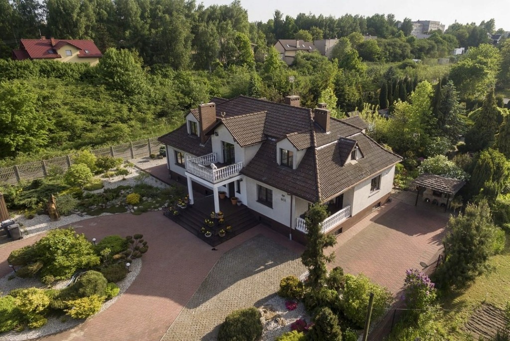 Dom, Czeladź, Będziński (pow.), 434 m²