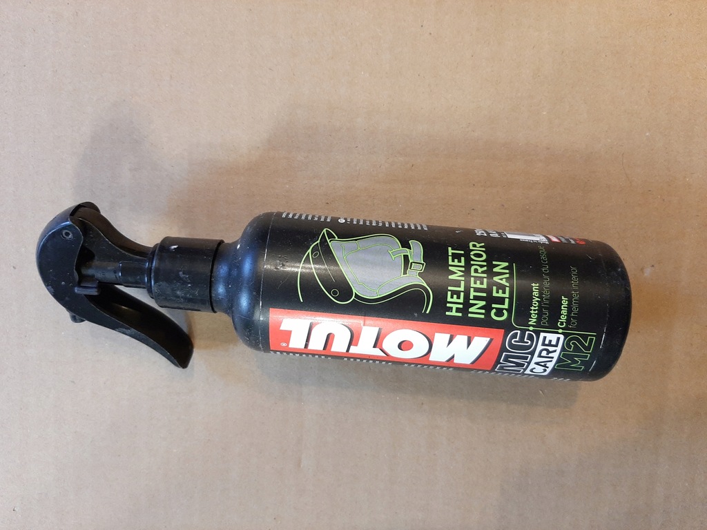 MOTUL M2 HELMET INTERIOR CLEAN 250ML DO KASKÓW