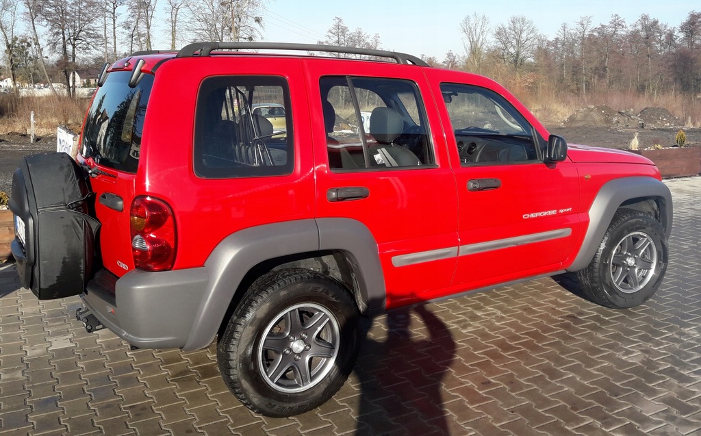 JEEP CHEROKEE KJ 2.8 CRD AUTOMAT IDEAŁ Z NIEMIEC