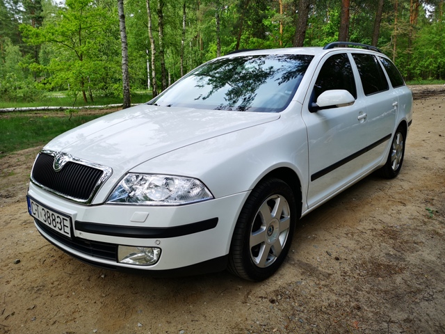 SKODA OCTAVIA-CLIMATRONIC,GRZANE FOTELE, ZADBANA !