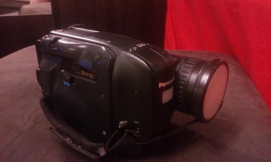 Kamera SVHS Panasonic NV-S88E