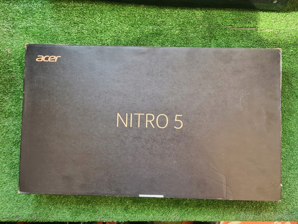 Acer Nitro 5 15,6 " GTX 1050 8GB/1tb/500gb m2