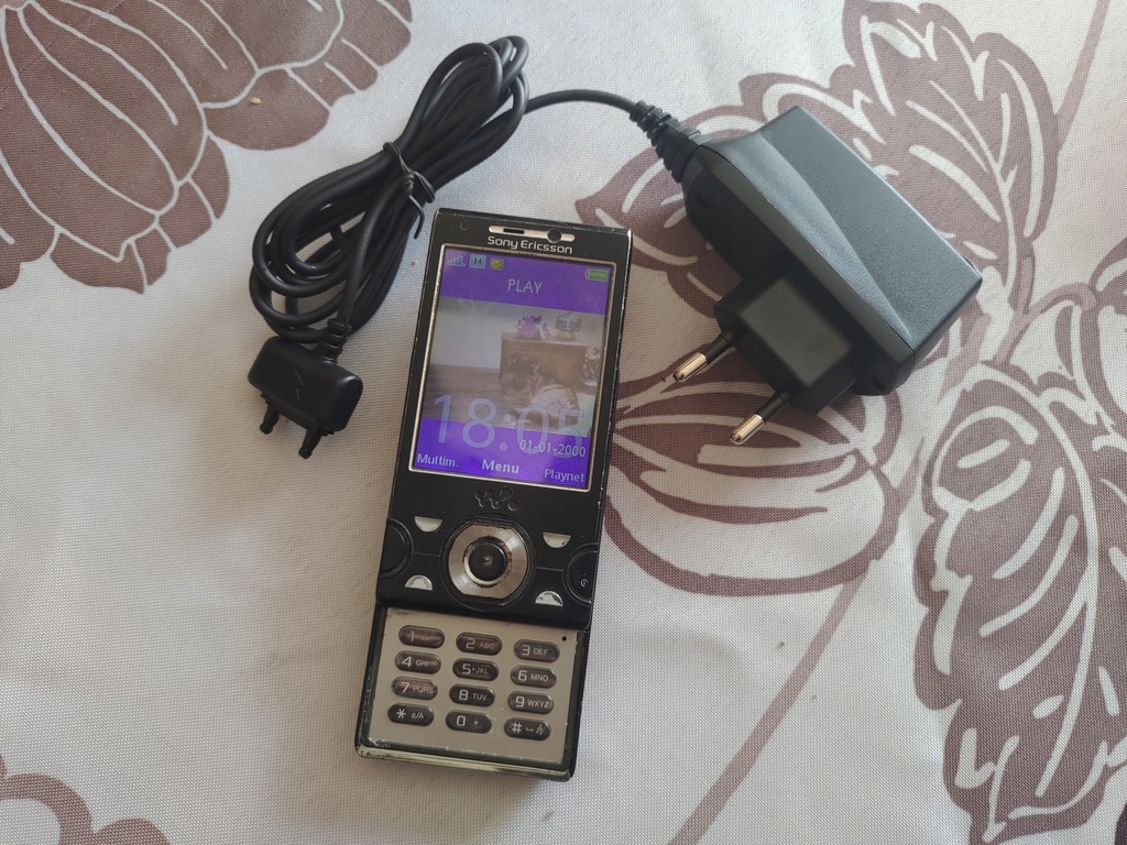 Купить Sony Ericsson W995 B/S В хорошем рабочем состоянии.: отзывы, фото, характеристики в интерне-магазине Aredi.ru