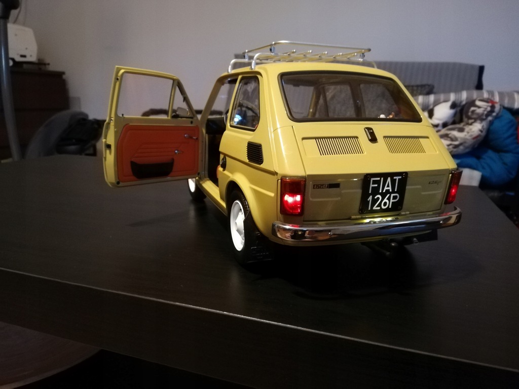 Fiat 126p DeAgostini skala 18 8231931286 oficjalne