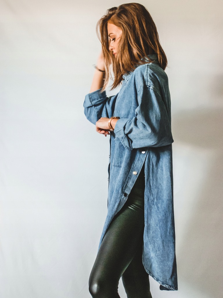Długa koszula jeansowa na jesień damska