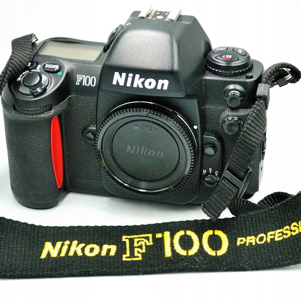 Aparat analogowy Nikon F100 stan BDB +pasek Nikon