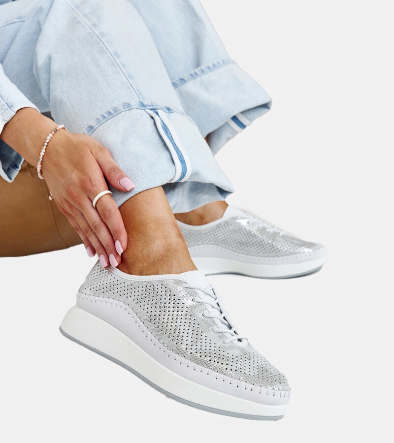 Srebrne skórzane sneakersy na platformie Amana 28540 rozmiar 41