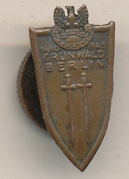 Odznaka Grunwaldzka Grunwald Berlin 1410-1945 wym.24,4 X 17,5 mm.miniaturka