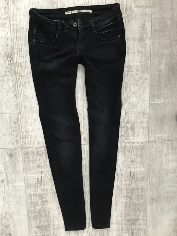 TOPSHOP BAXTER__skinny jeans rurki spodnie__26 36