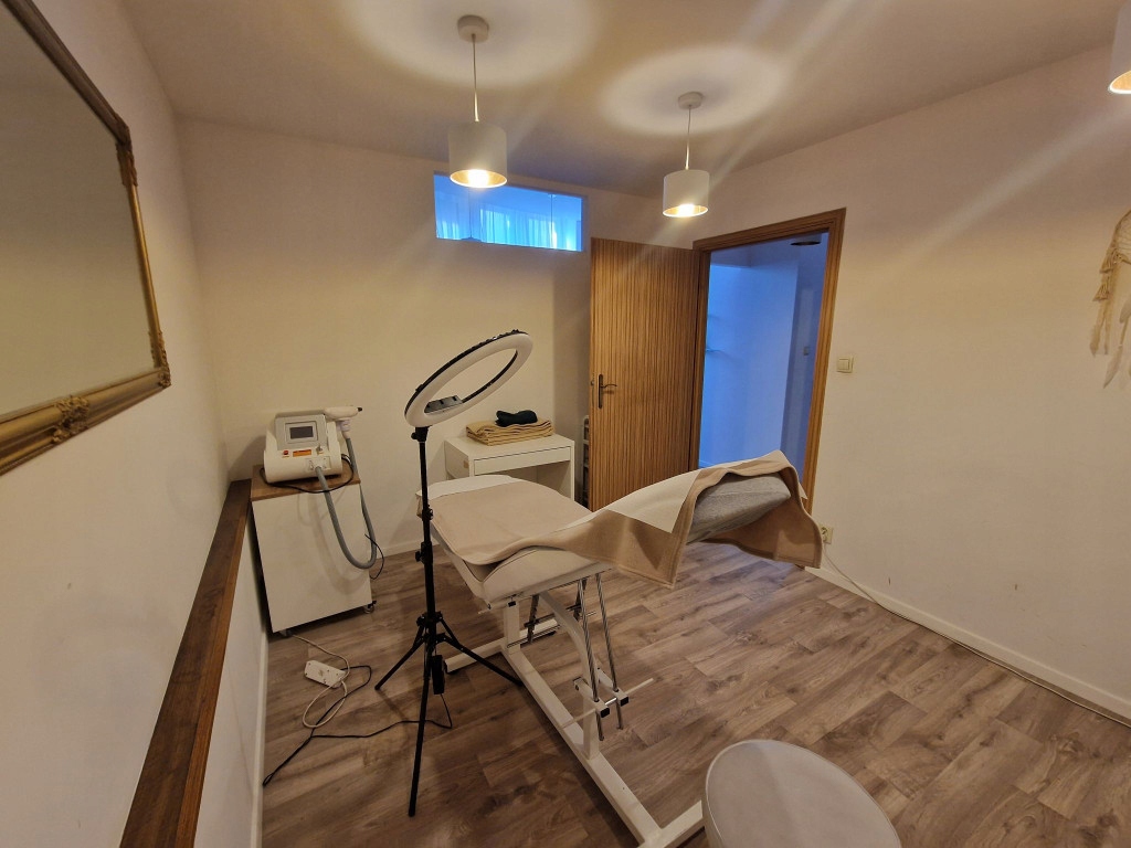 Komercyjne, Poznań, Naramowice, 62 m²