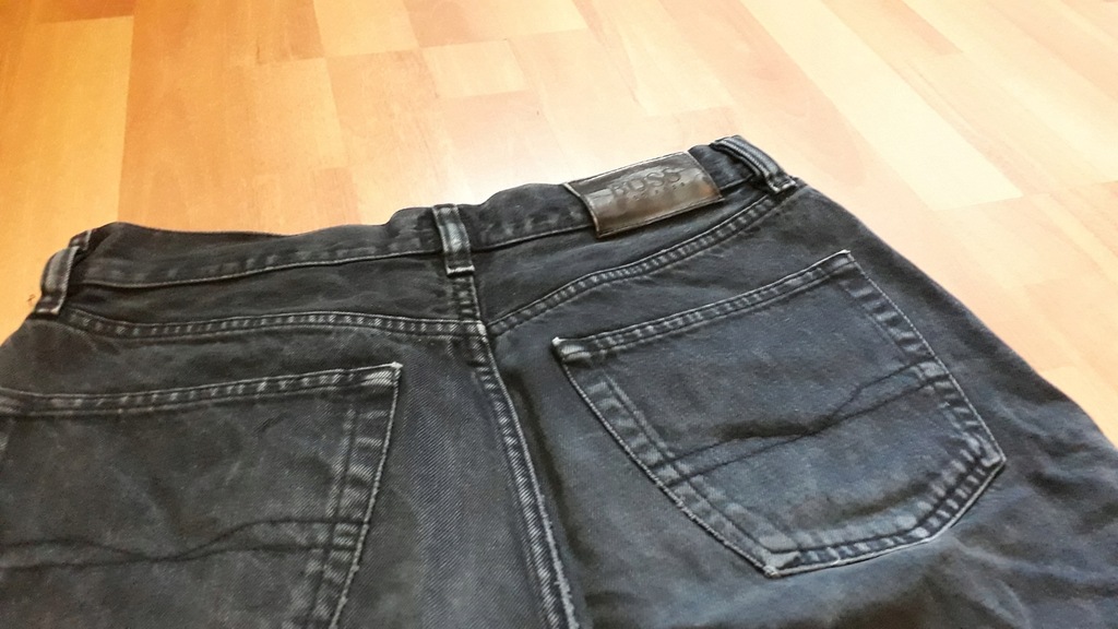 Hugo Boss Arkansas W31 L32 spodnie jeans