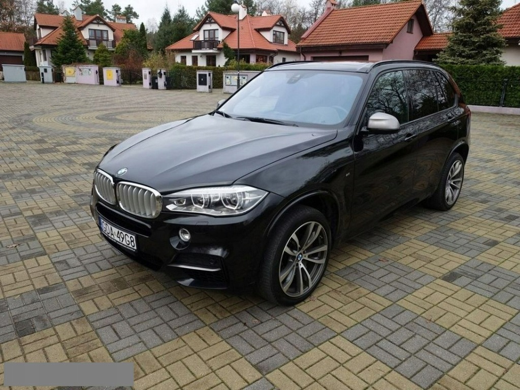 BMW X5 UNIKAT Taka X5M50d jest tylko jedna Koszt