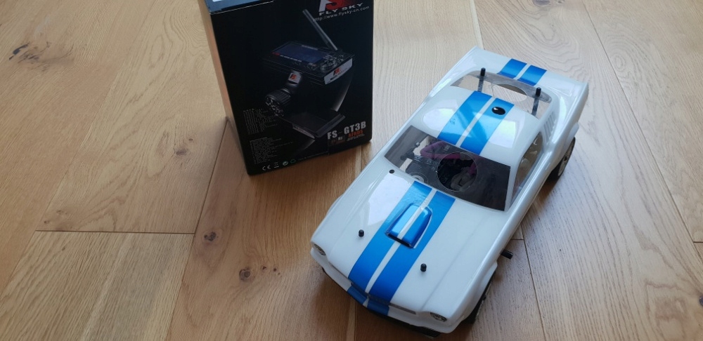 Samochód RC spalinowy 2.5cm Mustang