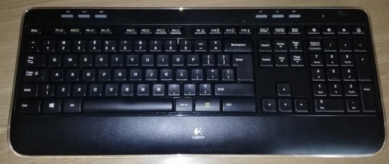 Klawiatura LOGITECH K520, uszkodzona