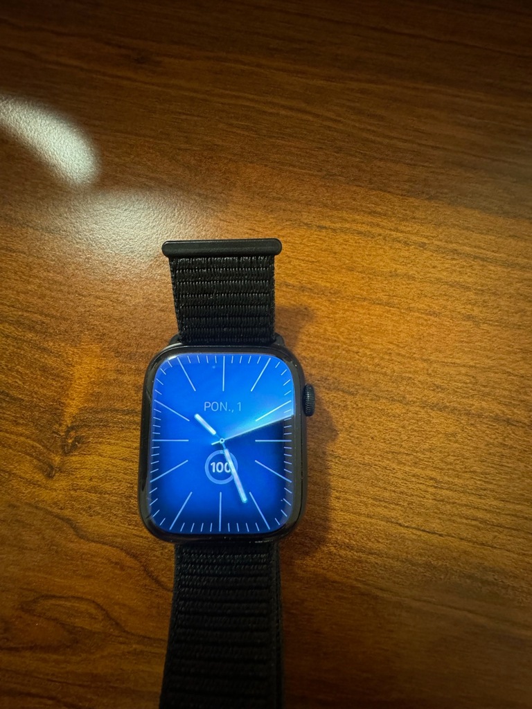 Smartwatch Apple Watch series 7 GPS 45mm czarny