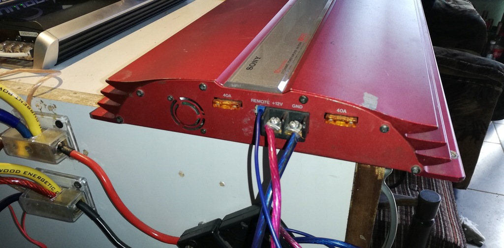 ソニー　XM-2252HX　アンプ450W (225W x2 ) ソニー XM-2252HX アンプ450W (225W x2 ) Sony XM-2252HX - AMP