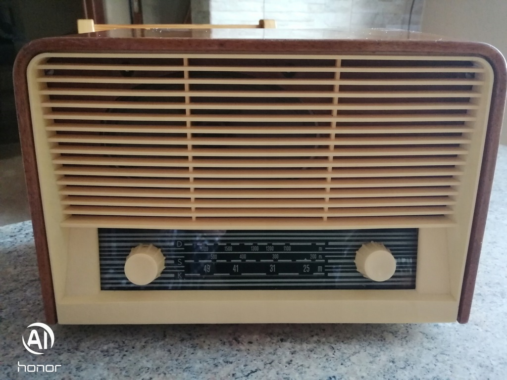 Zabytkowe radio ROZYNA N 1967 r