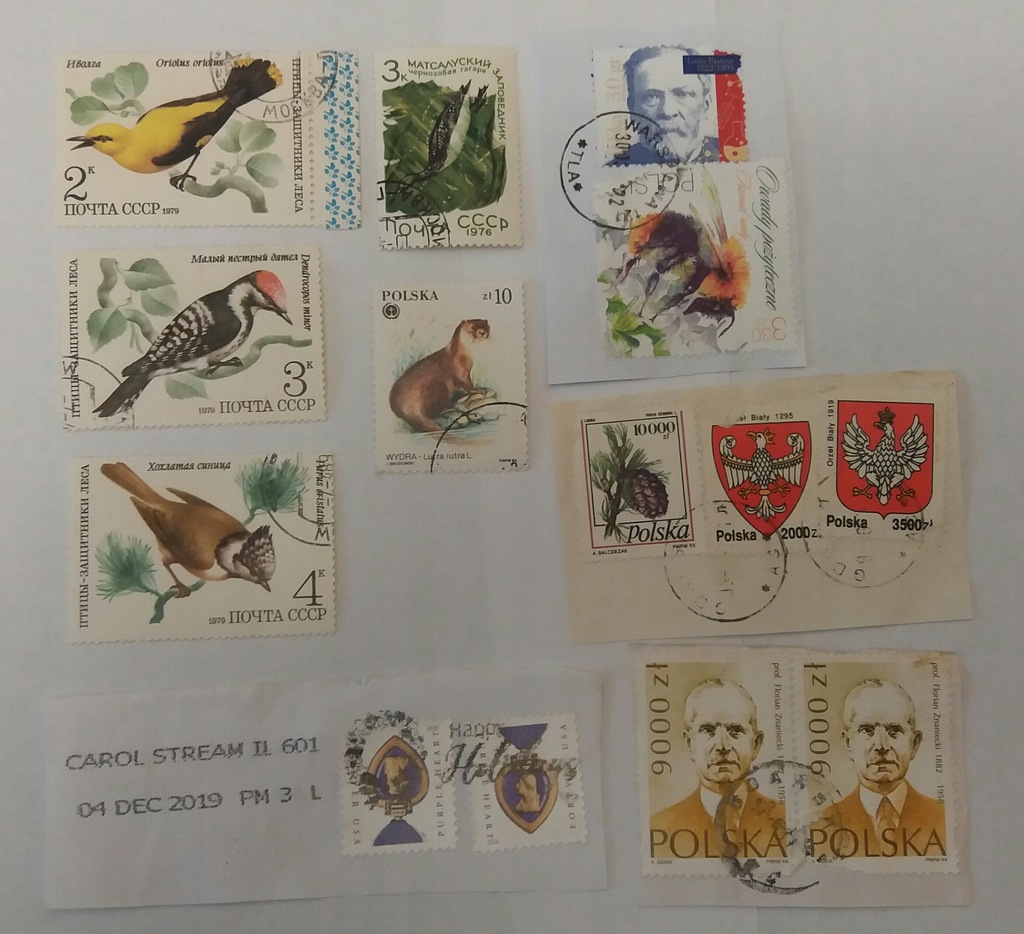 Znaczki pocztowe i wycinki (zestaw)