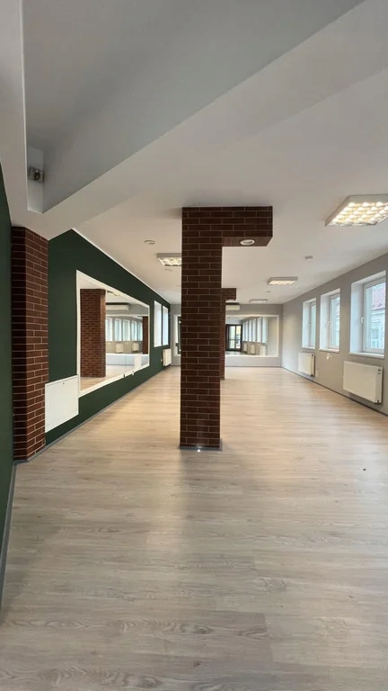 Komercyjne, Tarnów, 150 m²