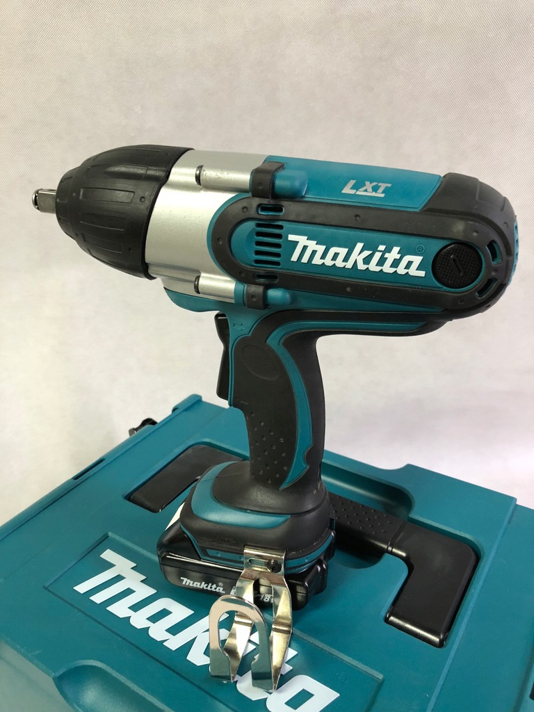 Makita Dtw 450 Makita LXT DTW 450 Z 18V Li-ion Akku