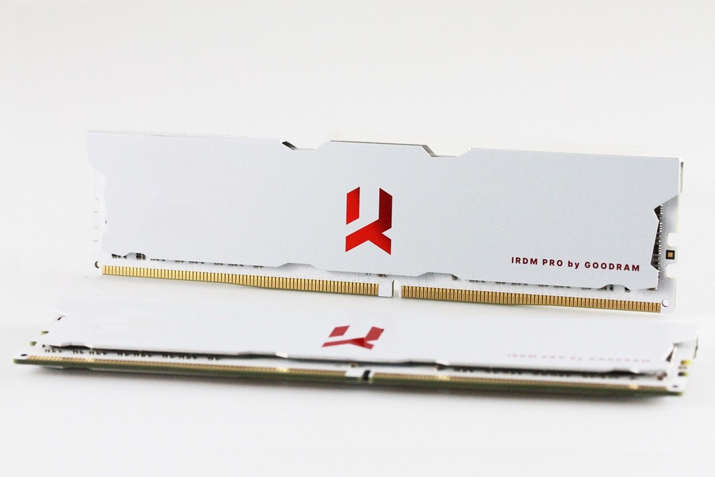 GOODRAM DDR4 16GB 3600MHz DUAL CHANNEL KIT IRDM PR