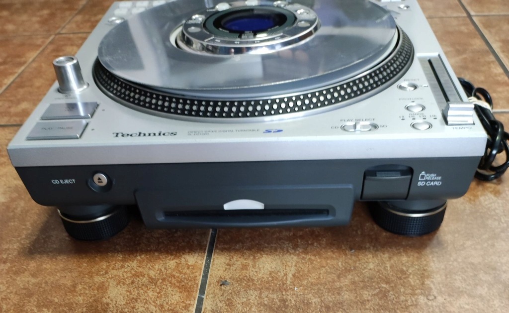 その他 Technics SL-DZ1200 Technics SL-DZ1200 Digital Turntable Direct Drive Used DJ