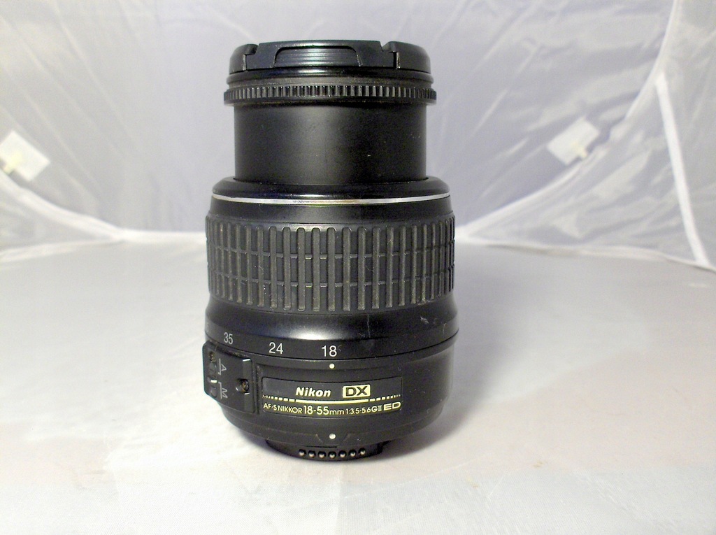 Nikon Nikkor AF-S DX 18-55 mm f/3.5-5.6G ED II