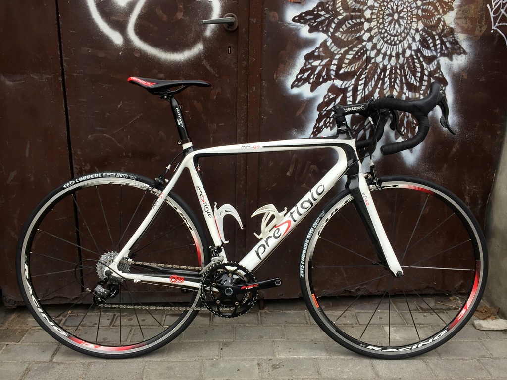 PRESTIGIO MM09 CARBON CAMPAGNOLO CHORUS 11S M 54