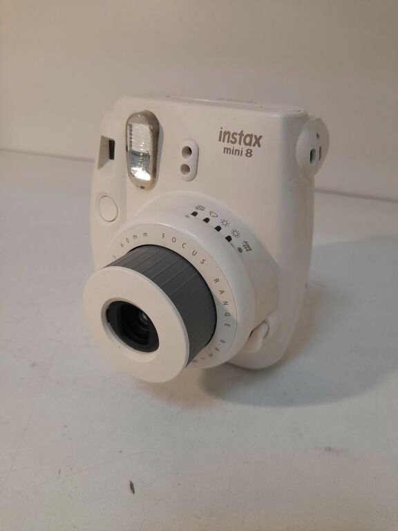 APARAT FUJIFILM INSTAX MINI 8