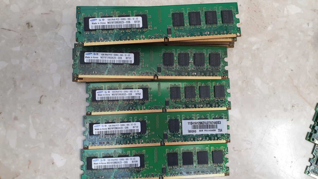 Ram Samsung 1GB 2Rx8 PC2-5300U-555 DDR2 667MHz