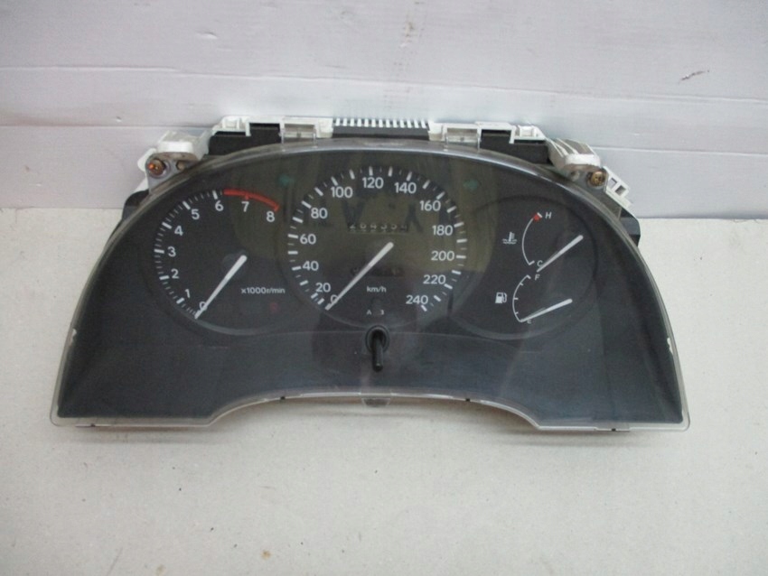 CELICA VI 94- LICZNIK ZEGARY 1.8 I INNE ZOBACZ