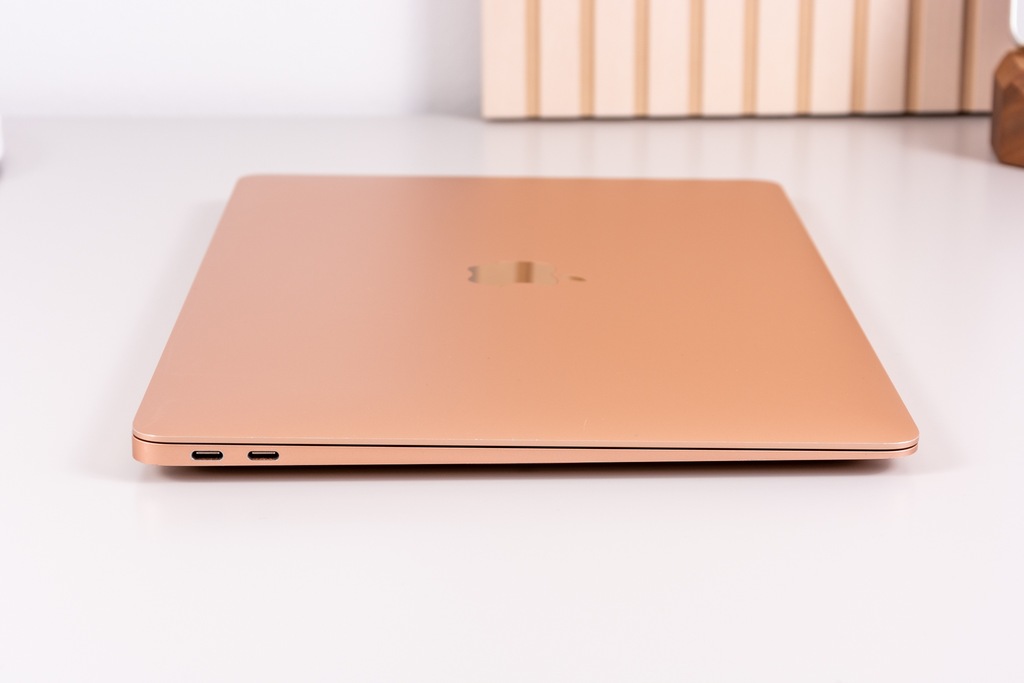 Apple MacBook Air ピンクローズゴールド Apple、MacBookをアップデート--新色ローズゴールドを追加