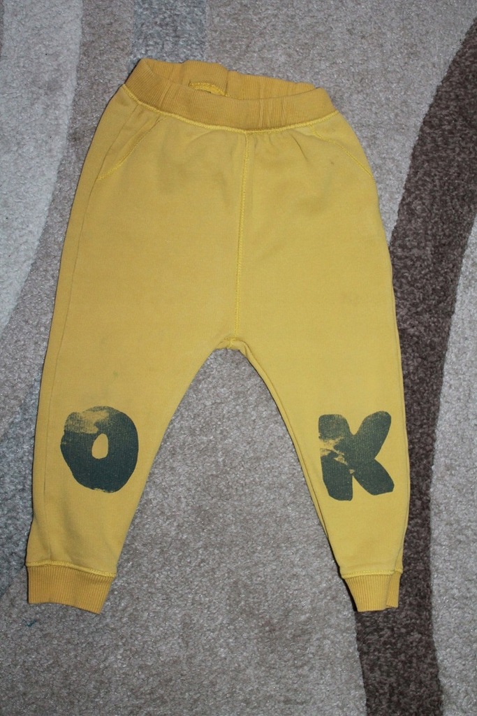 Żółte spodnie Zara