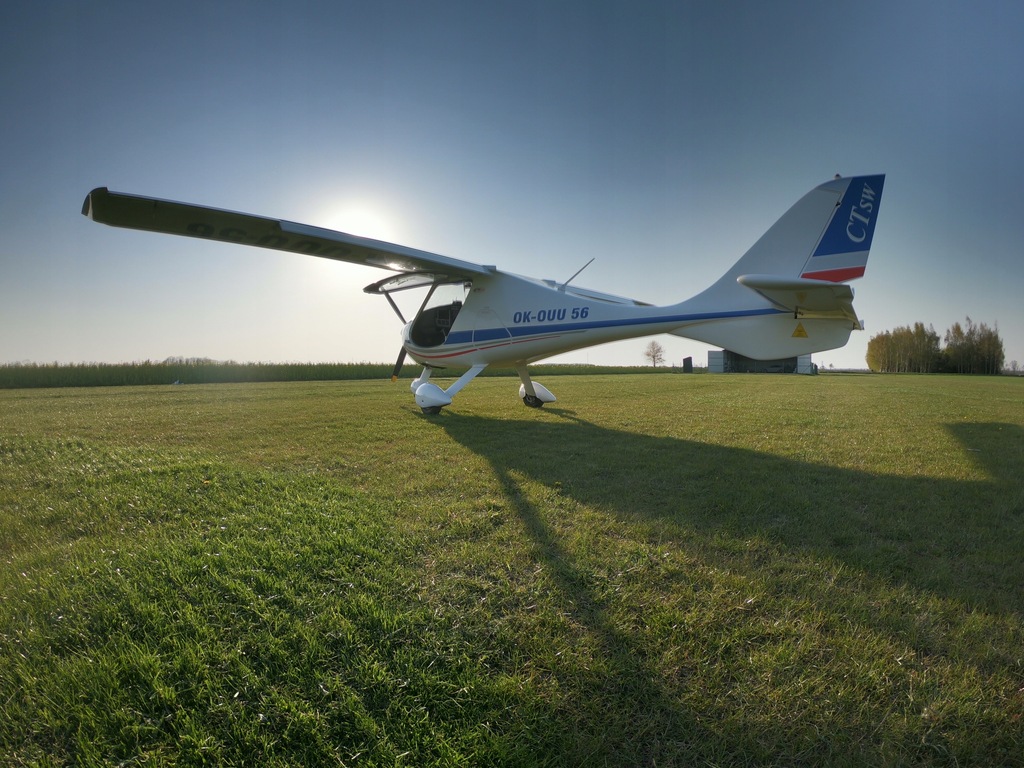 Samolot CTSW Flight Design 2009