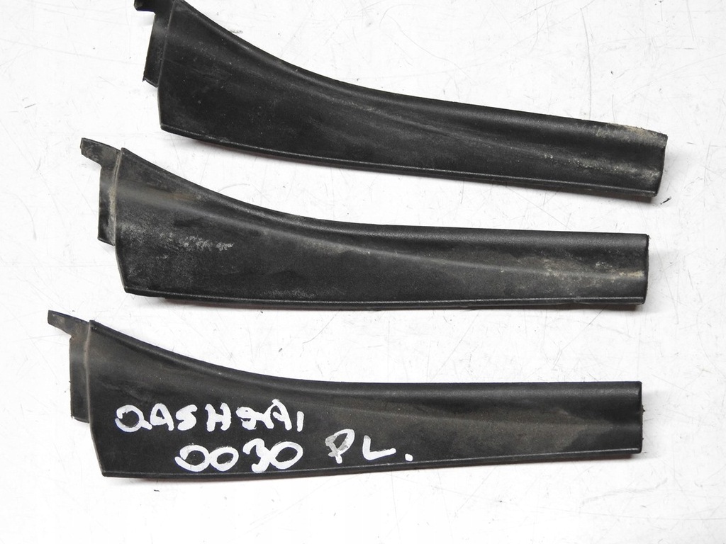 NISSAN QASHQAI J10 06-13 Listwa zakonczenie podszybia lewe