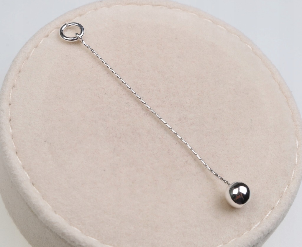 KULECZKA długa srebrna zawieszka ODŚWIEŻONA 0,65 g 7.259